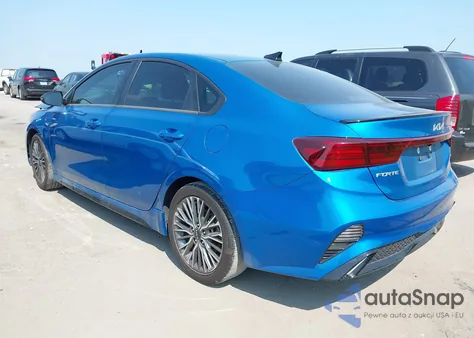 2024 Kia Forte Gt-Line из США, поврежденный, VIN 3KPF54AD3RE704928